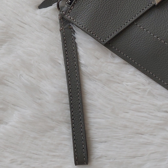 💥Host Pick💥 Botkier Valentina Medium Wristlet & Card Case Set - Picture 5 of 9